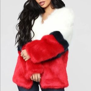 Fashion Nova (Red, white and black colorblock faux fur jacket) / NEVER WORN.